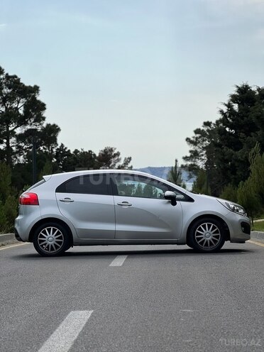 Kia Rio 2011, 305,000 km - 1.1 l - Bakı