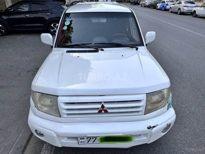 Mitsubishi Pajero io 1999, 285,000 km - 1.8 l - Bakı