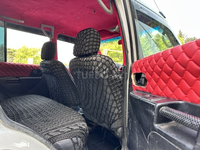 Mitsubishi Pajero io 1999, 285,000 km - 1.8 l - Bakı