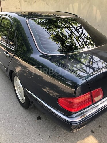 Mercedes E 200 1996, 45,000 km - 2.0 l - Mingəçevir