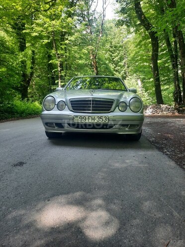 Mercedes E 220 1999, 600,000 km - 2.2 l - Qəbələ