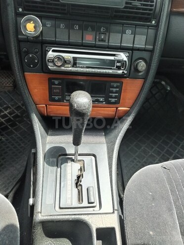 Audi  1991, 196,700 km - 2.8 л - Bakı