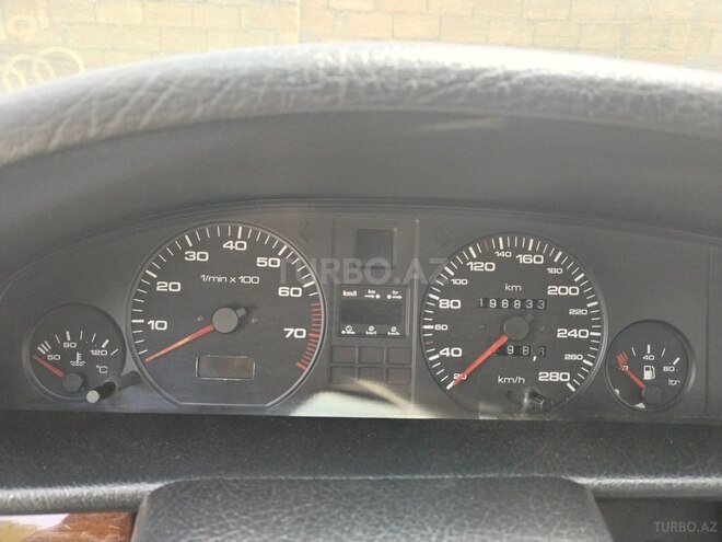 Audi  1991, 196,700 km - 2.8 л - Bakı