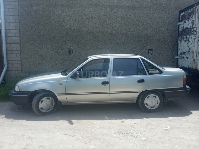 Daewoo Nexia 2006, 172,000 km - 1.5 л - Quba