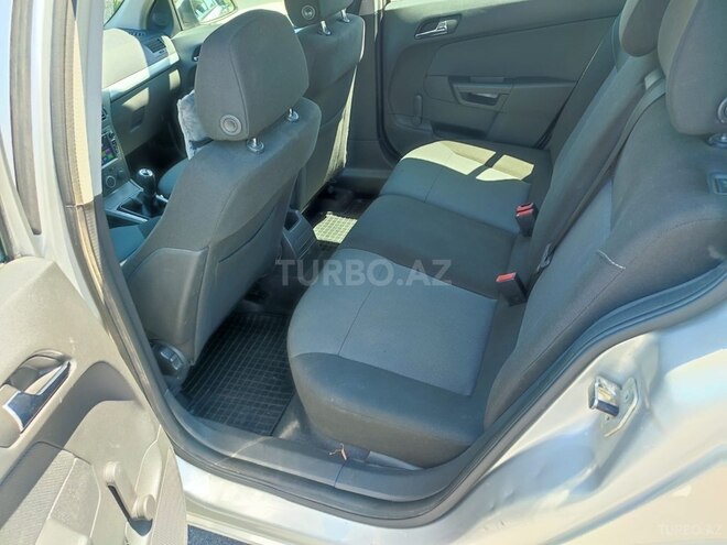 Opel Astra 2005, 180,000 km - 1.4 l - Bakı