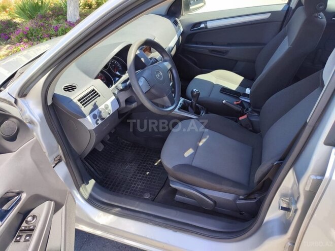 Opel Astra 2005, 180,000 km - 1.4 l - Bakı