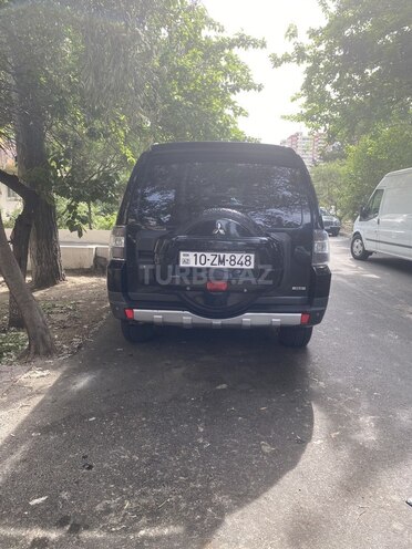 Mitsubishi Pajero 2007, 180,000 km - 3.0 l - Bakı