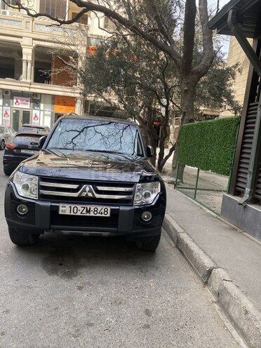 Mitsubishi Pajero 2007, 180,000 km - 3.0 l - Bakı