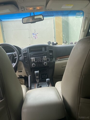 Mitsubishi Pajero 2007, 180,000 km - 3.0 l - Bakı