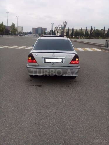 Mercedes C 200 1997, 317,000 km - 2.0 л - Gəncə