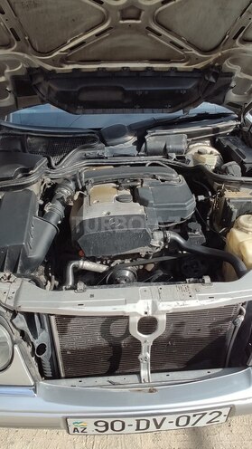 Mercedes E 230 1996, 350,000 km - 2.3 l - Bakı