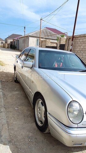 Mercedes E 230 1996, 350,000 km - 2.3 l - Bakı
