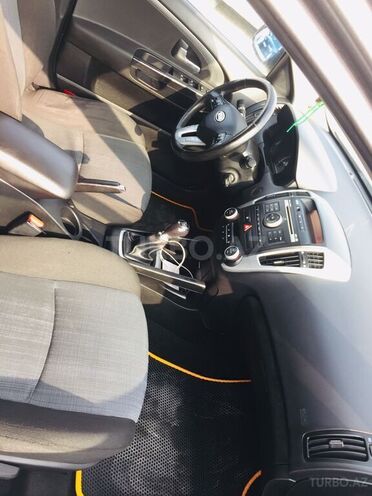 Kia Ceed 2010, 178,300 km - 1.6 l - Biləsuvar