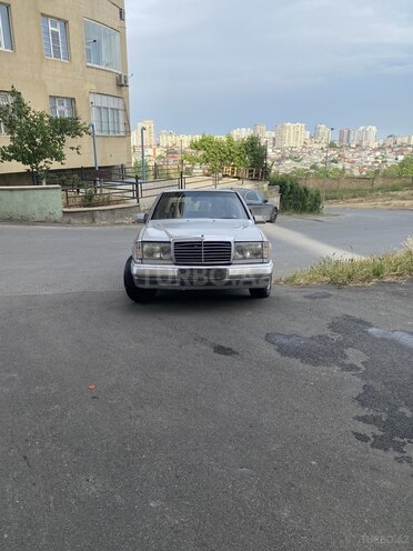 Mercedes C 220 1992, 121,122 km - 2.2 l - Bakı