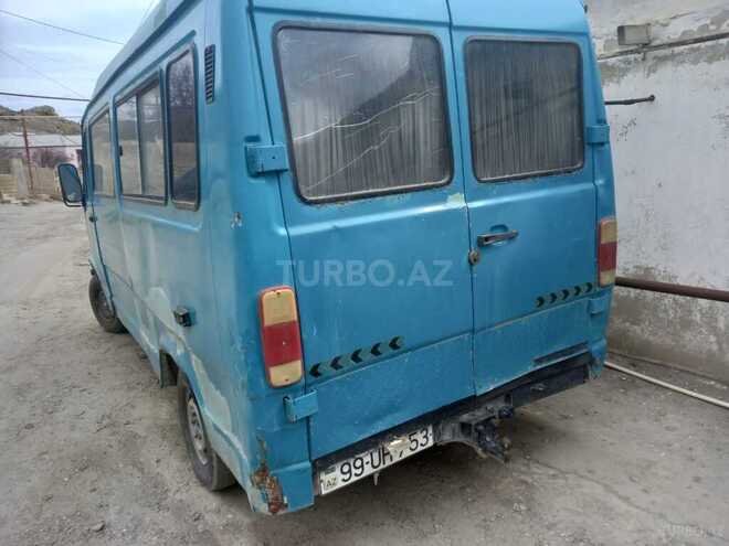 Mercedes 208 D 1994, 200,000 km - 2.3 l - Bakı