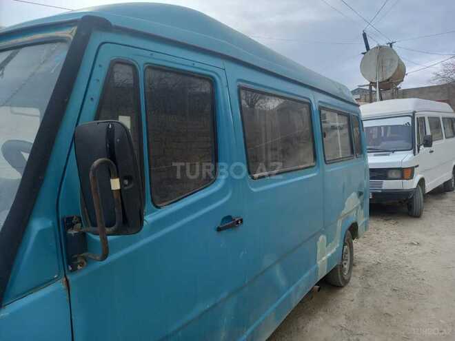 Mercedes 208 D 1994, 200,000 km - 2.3 l - Bakı