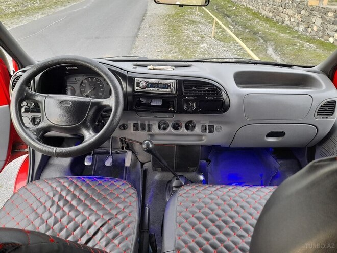 Ford Transit 1996, 452,300 km - 2.5 l - Şəki