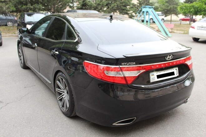 Hyundai Grandeur 2011, 234,000 km - 2.4 l - Bakı