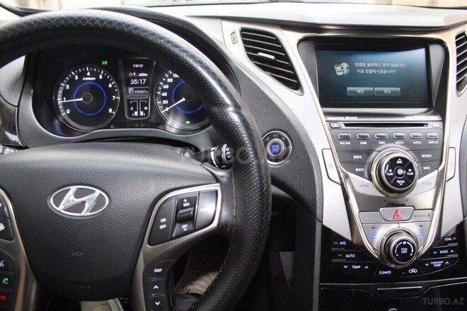 Hyundai Grandeur 2011, 234,000 km - 2.4 l - Bakı