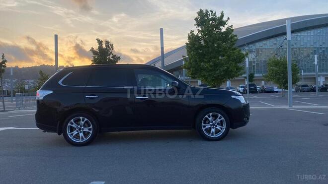 Mitsubishi Outlander 2013, 282,000 km - 2.4 l - Bakı