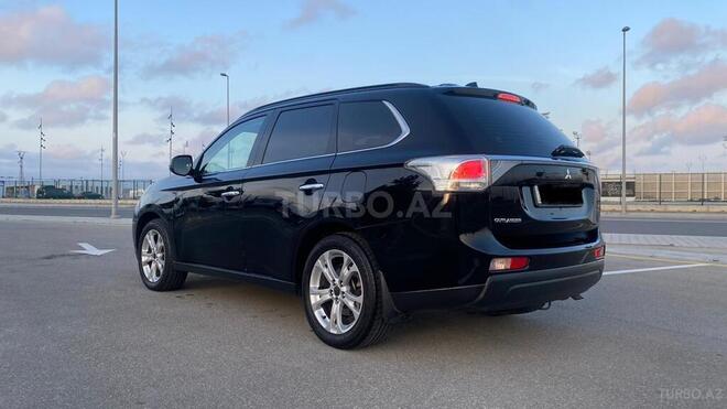 Mitsubishi Outlander 2013, 282,000 km - 2.4 l - Bakı