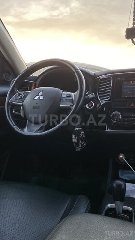Mitsubishi Outlander 2013, 282,000 km - 2.4 l - Bakı
