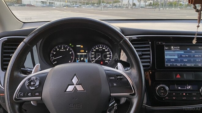 Mitsubishi Outlander 2013, 282,000 km - 2.4 l - Bakı