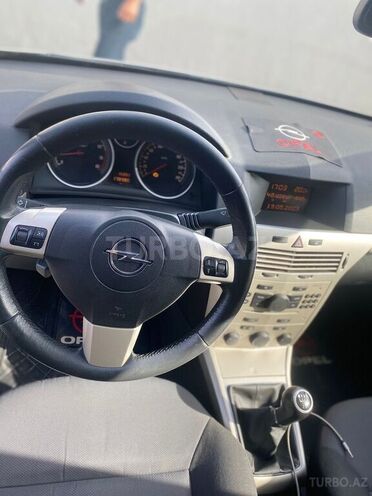 Opel Astra 2007, 179,000 km - 1.4 л - Xırdalan