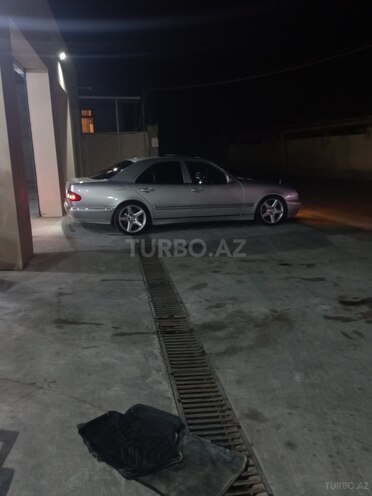 Mercedes E 270 2001, 395,000 km - 2.7 л - Bakı