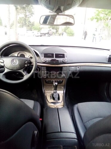 Mercedes E 220 2007, 203,000 km - 2.2 l - Bakı