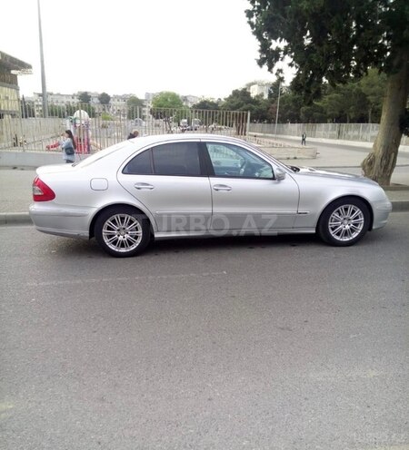 Mercedes E 220 2007, 203,000 km - 2.2 l - Bakı
