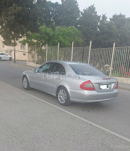Mercedes E 220 2007, 203,000 km - 2.2 l - Bakı