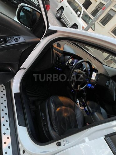 Hyundai ix35 2013, 185,000 km - 2.4 l - Bakı