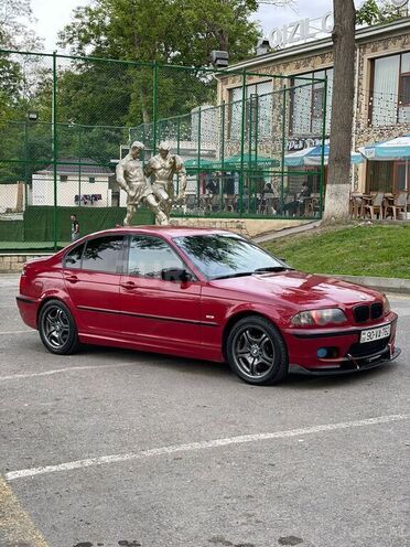 BMW 320 2001, 268,080 km - 2.2 l - Quba