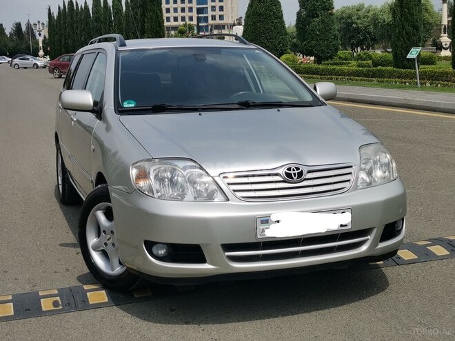 Toyota Corolla 2006, 285,346 km - 1.4 l - Gəncə