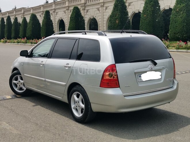 Toyota Corolla 2006, 285,346 km - 1.4 l - Gəncə