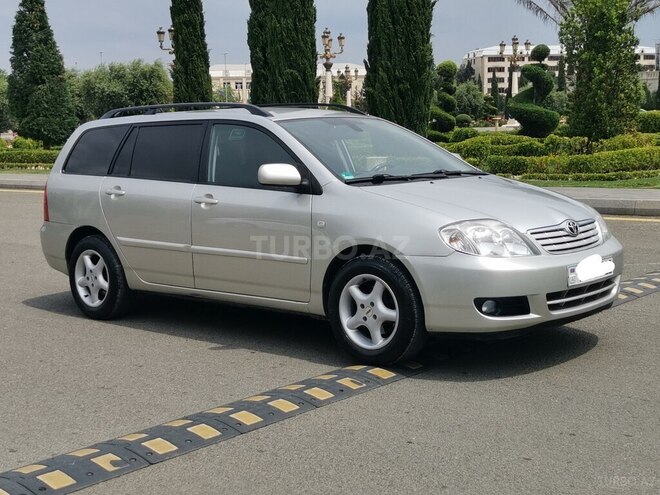 Toyota Corolla 2006, 285,346 km - 1.4 l - Gəncə