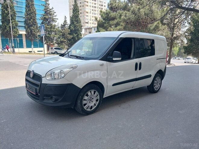 Fiat Doblo 2011, 225,000 km - 1.4 l - Bakı