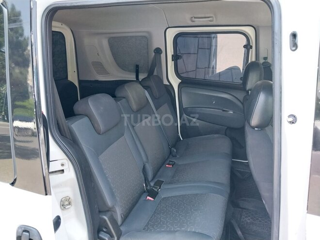Fiat Doblo 2011, 225,000 km - 1.4 l - Bakı