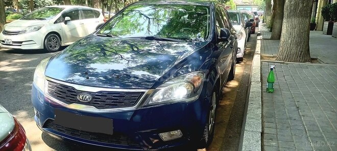 Kia Ceed 2009, 380,000 km - 1.6 l - Bakı