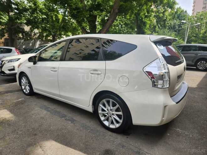 Toyota Prius V 2013, 167,000 km - 1.8 l - Bakı