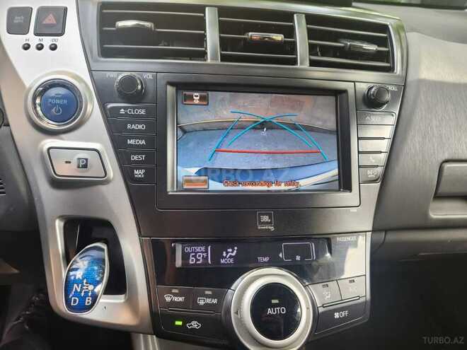 Toyota Prius V 2013, 167,000 km - 1.8 l - Bakı