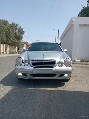 Mercedes E 220 2000, 438,350 km - 2.2 l - Xırdalan