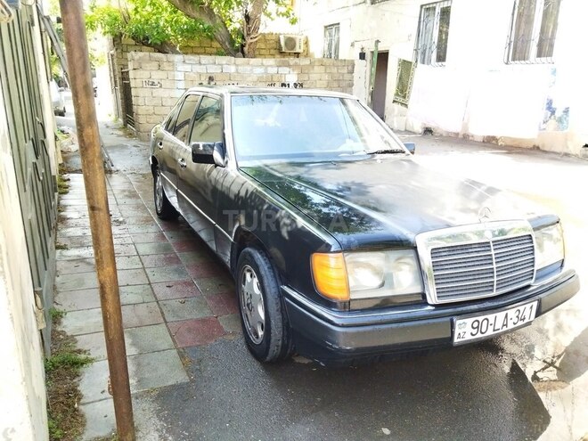 Mercedes E 220 1993, 999,999 km - 2.2 l - Bakı