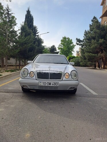 Mercedes E 280 1997, 390,000 km - 2.8 l - Bakı