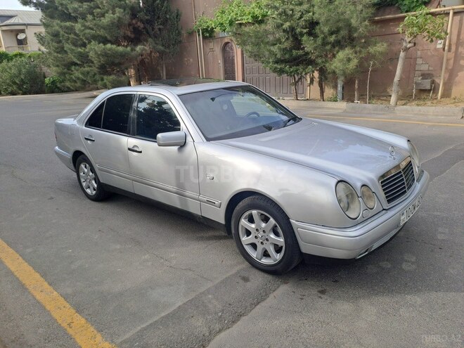 Mercedes E 280 1997, 390,000 km - 2.8 l - Bakı
