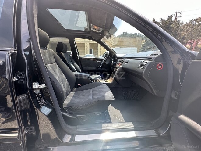 Mercedes E 240 2000, 335,000 km - 2.4 l - Bakı