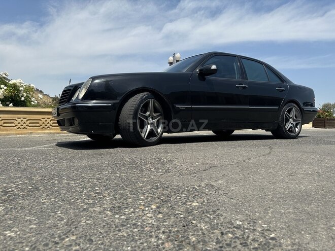 Mercedes E 240 2000, 335,000 km - 2.4 l - Bakı