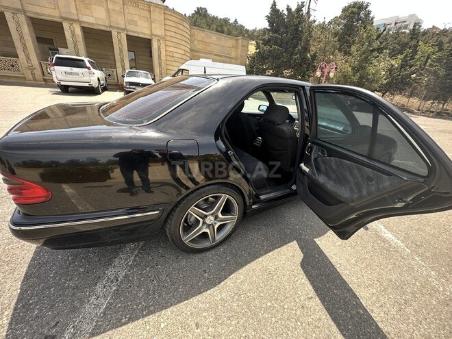 Mercedes E 240 2000, 335,000 km - 2.4 l - Bakı