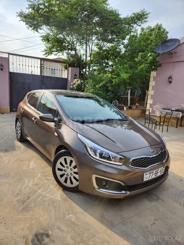 Kia Ceed 2018, 220,000 km - 1.4 l - Bakı